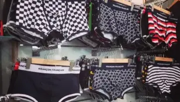 magasin de chaussette Yvré-l'Évêque-4